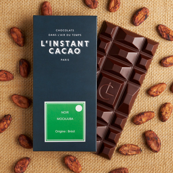 Tablette de chocolat à 100%Mocajuba du Brésil (pastille blanche sur l'étiquette frontale)