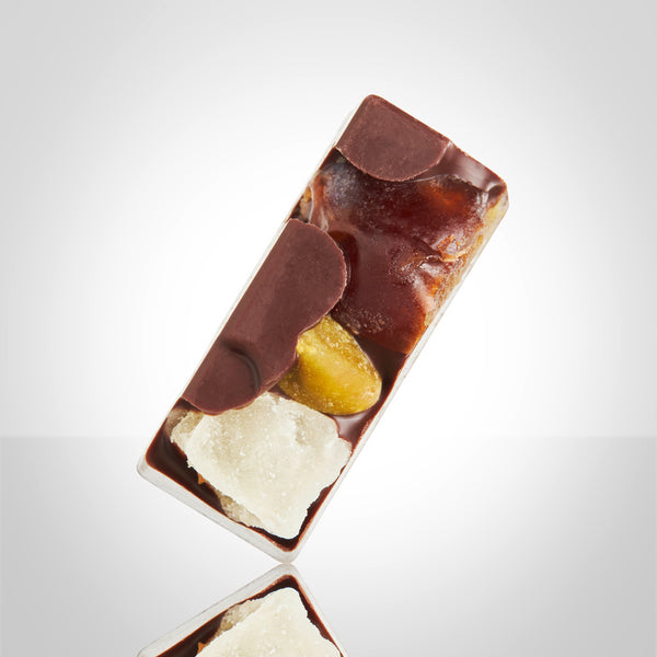 Bonbon mendiant ananas-pistache-datte de l'Instant Cacao