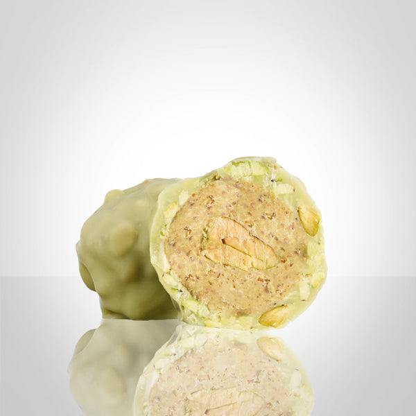 Rocher pistache vu en coupe