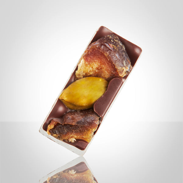 Bonbon mendiant datte-pistache-datte de l'Instant Cacao